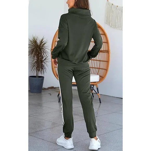 Stylish Women's Athleisure Set - Cowl Neck Hoodie & Elastic Waist Pants in Green